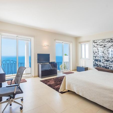 Villa La Terrasse Palheiro Village With Private Pool By Hr Madeira ฟุงชาล ภายนอก รูปภาพ
