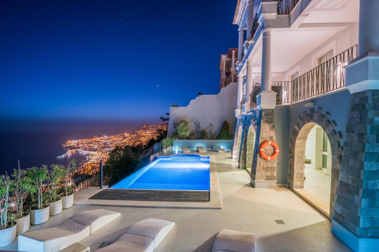 Villa La Terrasse Palheiro Village With Private Pool By Hr Madeira ฟุงชาล ภายนอก รูปภาพ