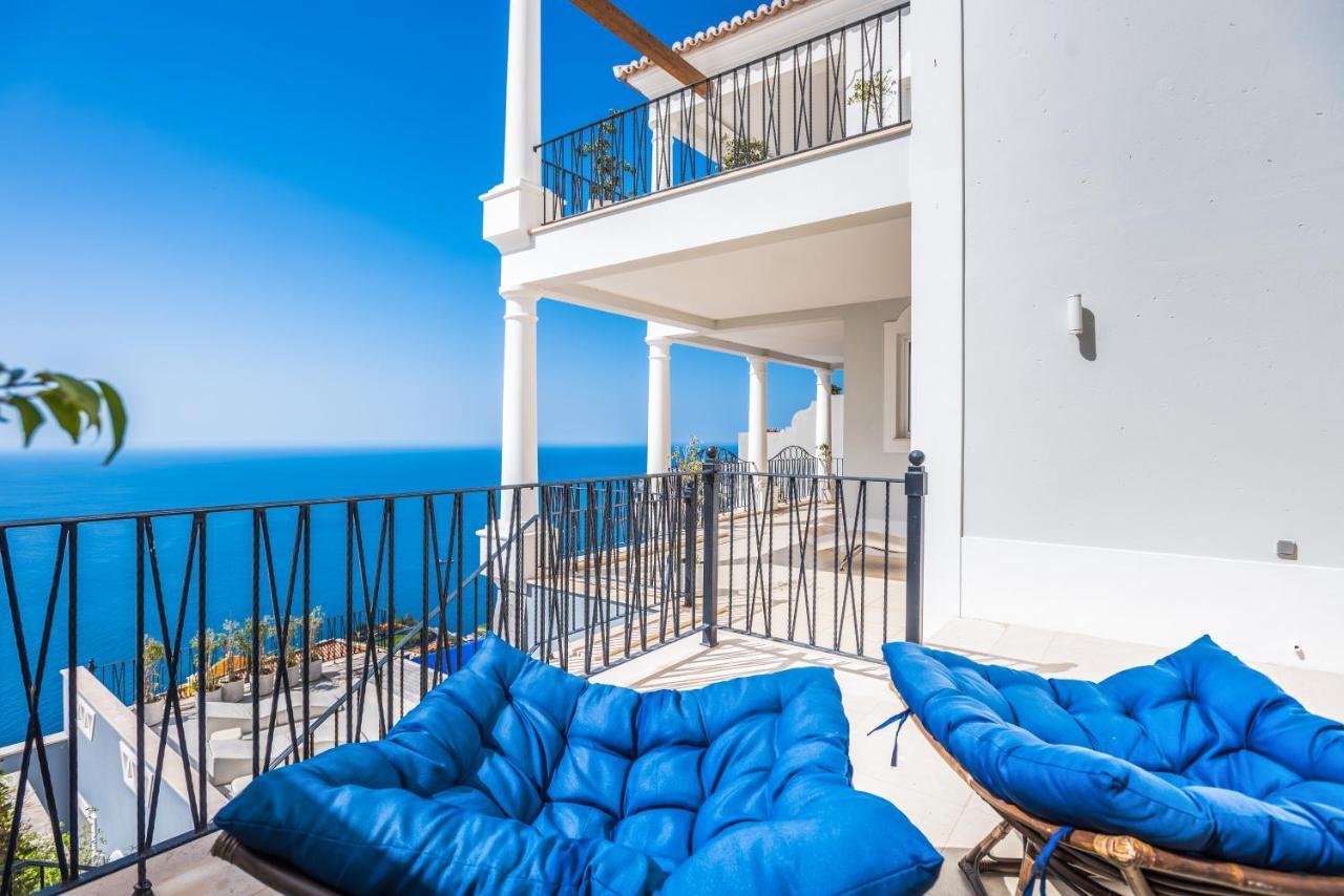 Villa La Terrasse Palheiro Village With Private Pool By Hr Madeira ฟุงชาล ภายนอก รูปภาพ