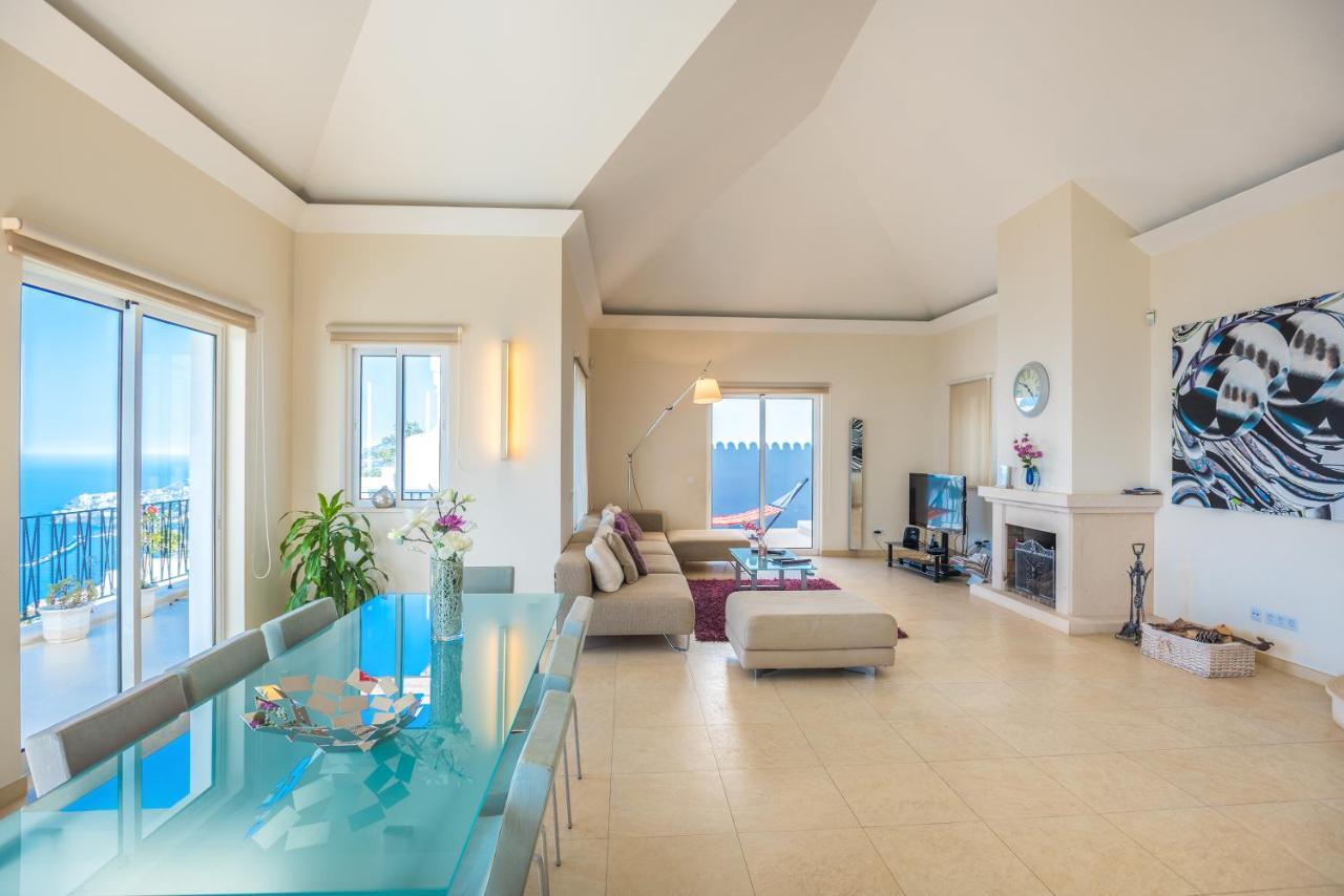 Villa La Terrasse Palheiro Village With Private Pool By Hr Madeira ฟุงชาล ภายนอก รูปภาพ