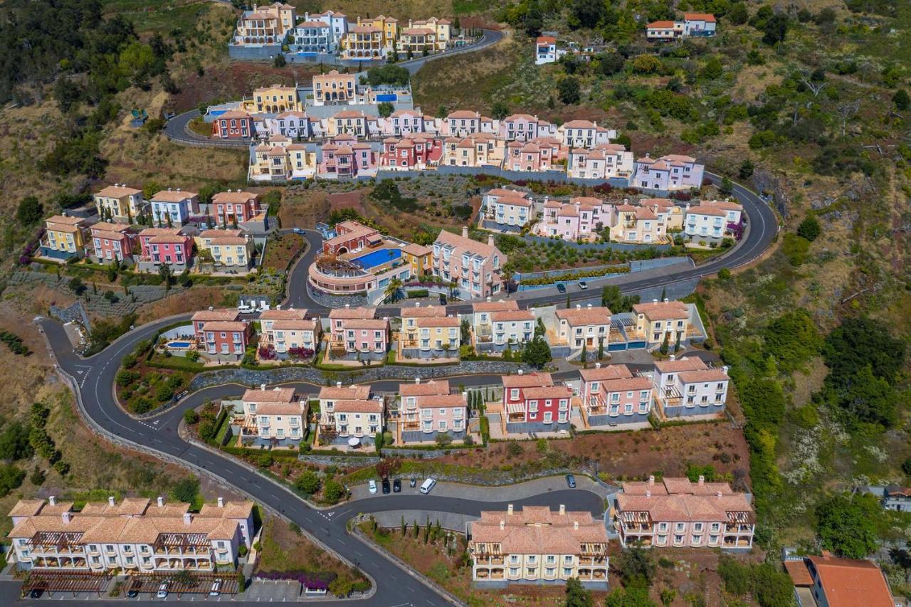 Villa La Terrasse Palheiro Village With Private Pool By Hr Madeira ฟุงชาล ภายนอก รูปภาพ